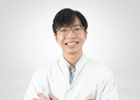 Dr. Nawarat Paewpisakul